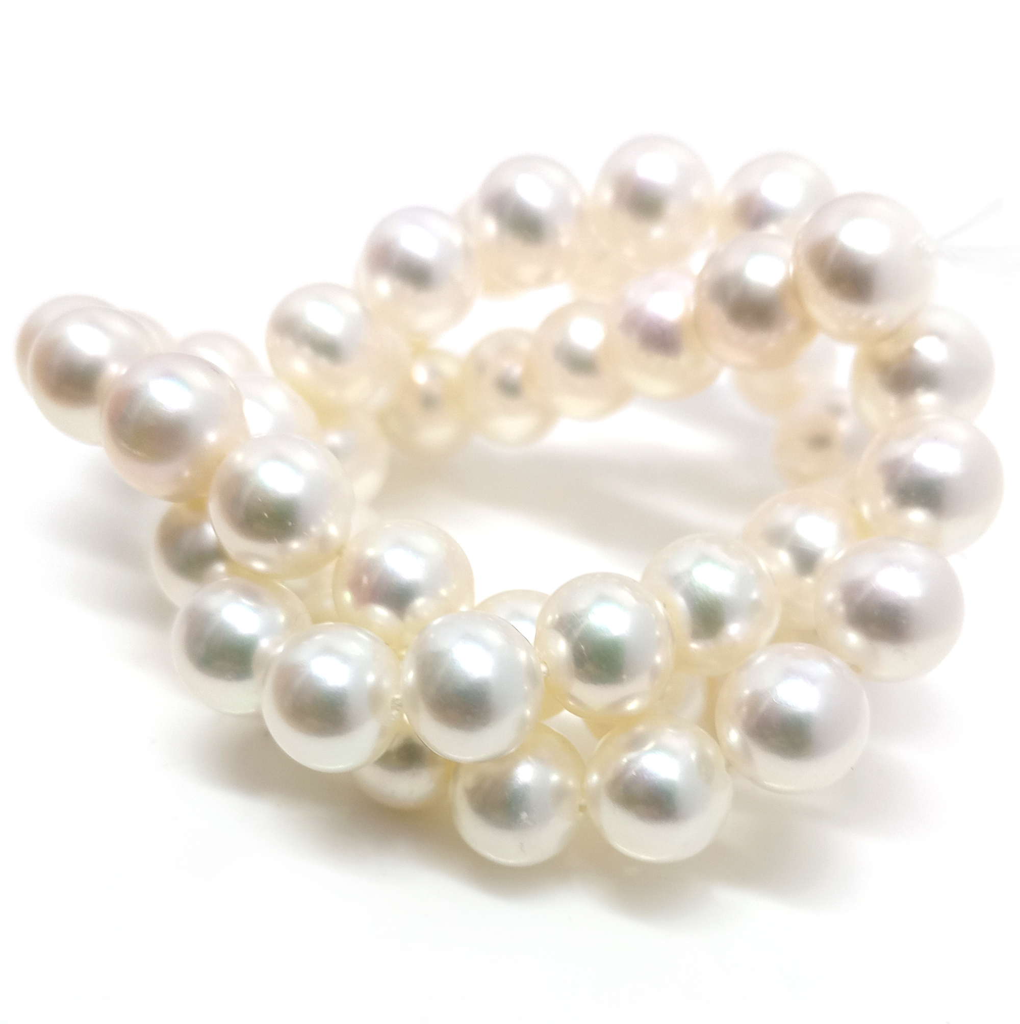 White 8-8.4mm Round Pearls Strand